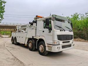 Camión de Remolque Howo Usado, Vehículo de Recuperación en Carretera, Plataforma Plana, Bomba de Motor de 336 HP, Transmisión de 10 Velocidades, en Venta - Product Image 6