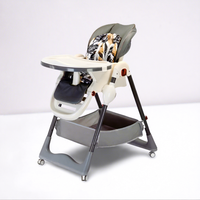 Chaise haute pliable portable en plastique pour bébé Clafbebe avec hauteur de siège réglable et dispositifs de sécurité, chaise d'alimentation pour usage domestique