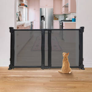 Barrière de sécurité pour bébé en maille métallique pliable multifonctionnelle Protection de porte anti-enfants pour la <span class=keywords><strong>maison</strong></span> Barrière de sécurité pour les escaliers et les pièces pour un usage domestique - Product Image 1