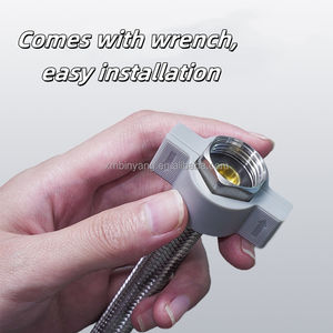 Tuyau de chauffe-eau chaud et froid <span class=keywords><strong>robinet</strong></span> de taille standard 304 tuyau en acier inoxydable tuyau d'entrée d'eau universel à haute température - Product Image 3