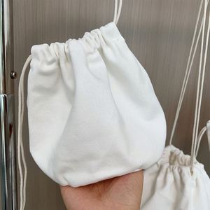 <b>Large</b> Capacity Fashionable Portable Dust <b>Drawstring</b> <b>Bag</b> Pure White Canvas DIY Simple Pocket for Storage Wholesale - Product Image 4