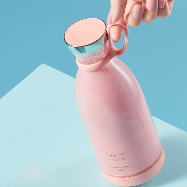 New 380ml Portable Mini Juicer Blender Waterproof Battery-Powered Wireless for Home Travel & Car Use