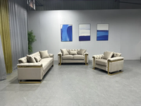 Ensemble de canapés Chesterfield modernes de luxe 1+2+3 places en velours beige capitonné avec structure en acier inoxydable doré pour salon