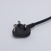 Cable de Extensión de Corriente Alterna para Computadora con Enchufe de 3 Pines y Extremo Abierto, Estándar Británico BS IP11, Unidireccional, 16/3, Blanco y Negro