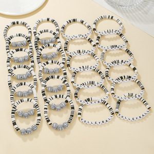 ชุดสร้อยข้อมือฟุตบอล 21 ซม. ยางรัดผมสุดเก๋ ของขวัญสำหรับแฟนกีฬา - Product Image 4
