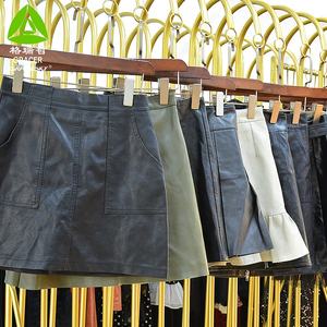 Faldas de cuero de verano de moda para mujer Estilos mixtos de segunda mano con entrega aleatoria - Product Image 2