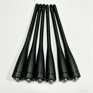 Antenne radio bidirectionnelle UHF en caoutchouc TK3217 400-520 MHz 2,15 dBi SMAs-Femelle 170 mm 17 cm - Product Image 4