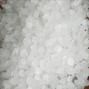 En kaliteli 99% parafin balmumu/mikrokristalin balmumu CAS 8002-74-2 beyaz/sarı granüller mum yapımı için tamamen rafine katı - Product Image 2