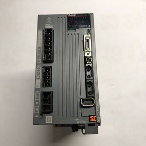 Compre Ahora el Amplificador MR-J4W2-22B, MR-J4W2-44B, MR-J4W2-22B Digital AC-Servo - Product Image 2