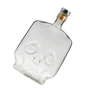 Bouteille <span class=keywords><strong>de</strong></span> liqueur <span class=keywords><strong>de</strong></span> whisky en verre transparent motif <span class=keywords><strong>de</strong></span> crâne bouteille <span class=keywords><strong>de</strong></span> stockage <span class=keywords><strong>de</strong></span> vin 700ML - Product Image 1