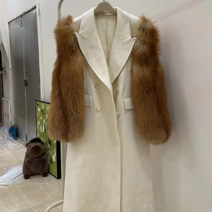 <span class=keywords><strong>Cappotto</strong></span> <span class=keywords><strong>di</strong></span> <span class=keywords><strong>pelliccia</strong></span> da donna alla moda in vera cashmere <span class=keywords><strong>con</strong></span> manica <span class=keywords><strong>di</strong></span> <span class=keywords><strong>pelliccia</strong></span> - Product Image 1