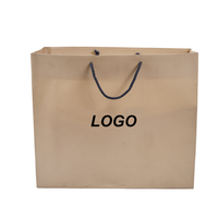 Sac de courses en papier écologique et recyclable avec impression de logo personnalisé pour l'emballage de marques de mode
