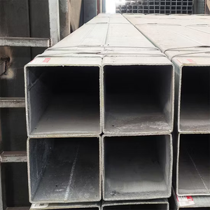 Tube carré galvanisé à chaud 60x60x2.0mm, tuyau GI pour la construction de la structure des sièges de stade - Product Image 1