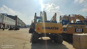 รถขุดไฮดรอลิกมือสอง โคมัตสึ PC240-8 ขนาด 24 ตัน พร้อมอุปกรณ์หลักสำหรับขาย - Product Image 3