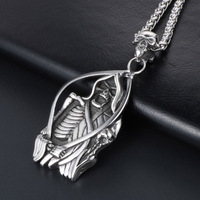 Collier pour homme en acier inoxydable, forme de crâne et de faucille, vente en gros, bijoux de squelette de jeu, cadeau d'anniversaire pour petit ami