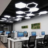 Luminaire suspendu hexagonal industriel en métal, luminaire de plafond géométrique LED pour salle de sport, supermarché, hall d'hôtel, taille personnalisée OEM