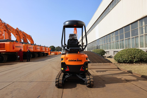 Mini-excavatrice sur chenilles Lonking CDM6016 de 1,6 tonne avec marteau hydraulique et système de conduites - Product Image 5