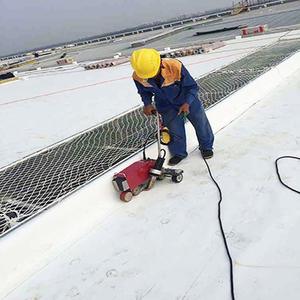 Membrana de impermeabilización de lámina de plástico de <span class=keywords><strong>PVC</strong></span> de una sola capa para techos planos Membrana impermeable de soldadura soldada
