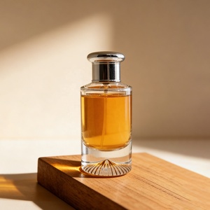 Parfum sur mesure OEM en gros, parfum de luxe longue durée, logo et emballage personnalisés - Product Image 4