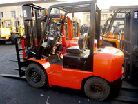 Forklift Medan Kasar CPCD50 5 Ton Buatan Cina