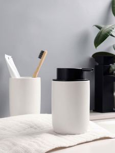 Ensemble de distributeurs de savon liquide multifonctionnels en céramique, design nordique, 4 pièces, pour hôtel et cuisine, très vendu - Product Image 2
