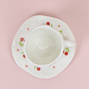 Tazza da <span class=keywords><strong>caffè</strong></span> in ceramica e Set di tazze da tè pomeridiano irregolare con Set di piattino personalizzato Girly <span class=keywords><strong>Love</strong></span> carine fatte a mano tazze da <span class=keywords><strong>caffè</strong></span> - Product Image 4