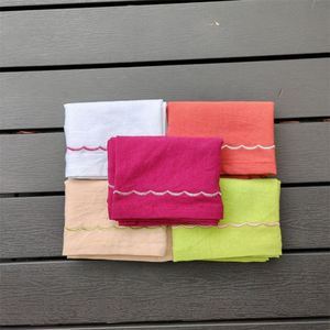 Serviette de table en coton pur brodée à la main de qualité supérieure pour hôtels - Product Image 2