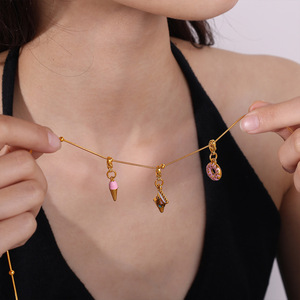 จี้รูปอาหารน่ารัก โลหะผสมสังกะสี ตัวล็อคแบบก้ามปู จี้ห้อยคอ DIY ของขวัญเครื่องประดับ อุปกรณ์เสริมสำหรับทุกเพศ - Product Image 4