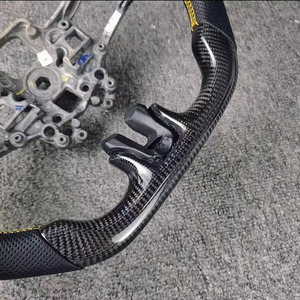 พวงมาลัยรถยนต์2015 2017หนังคาร์บอนไฟเบอร์แบบมีรูพรุนเหมาะสำหรับ Ford Mustang - Product Image 2