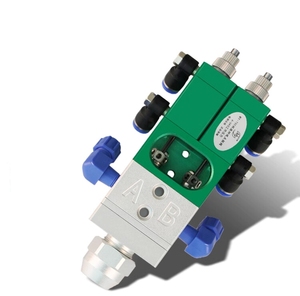 Distributeur de colle robotisé à 2 composants avec une précision de 0,03 mm et une garantie d'un an pour les applications de colle thermofusible et de résine époxy - Product Image 6