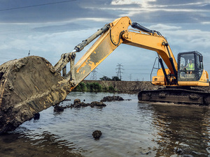 Excavatrice sur chenilles hydraulique 920E de 1 m³ de capacité, 21,5 tonnes, avec brise-roche pour la construction - Product Image 2