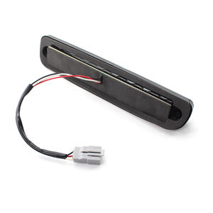 Feu Stop Central LED pour Ford F250 Raptor 1999-2016 Blanc Gris M083 - Product Image 1