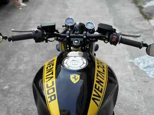 Utilisé Hon1da CB1000R Retro City Commuter <span class=keywords><strong>200</strong></span> Wide Pneus Pleine Section Yoshimura Tuyau D'échappement - Product Image 3