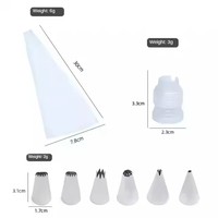 Outils de pâtisserie DIY 8pcs Set d'outils de décoration de gâteaux en acier inoxydable
