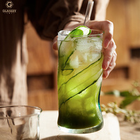 Verrerie commerciale de style vintage 14oz Verres à bière à texture irrégulière verte Tasses à boissons froides gravées sur mesure pour l'hospitalité