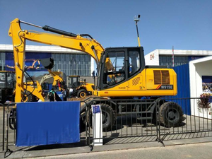Excavadora de Ruedas Grande de 15 Toneladas W915E Fabricada Oficialmente con Accesorios Opcionales para Diversas Aplicaciones - Product Image 4