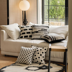 Escandinavo simple color blanco y negro tejido jacquard <span class=keywords><strong>almohada</strong></span> conjunto muestra habitación hotel hogar sofá cama <span class=keywords><strong>plana</strong></span> <span class=keywords><strong>cabeza</strong></span> cojín <span class=keywords><strong>almohada</strong></span> - Product Image 1