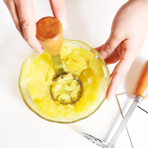 Japanese Style Wooden Handle Potato Masher Stainless Steel Manual Food Crusher For Baby Food And Vegetables - Product Image 3