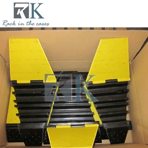 แผ่นยางป้องกันสายเคเบิลแบบกันน้ำสำหรับคอนเสิร์ต - Product Image 2