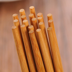 Palillos de bambú natural, juego de 10 pares, antideslizantes, con punta caliente, estilo japonés, de madera maciza, fáciles de usar - Product Image 4