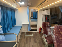 Clinique médicale mobile sur bus avec équipement de prélèvement sanguin, de radiographie numérique et d'échographie, véhicule de dépistage de santé
