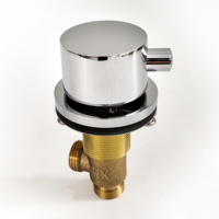 Robinet de lavabo chromé pour salle de bain, mitigeur de baignoire électrique à double poignée, ensemble de douche poli avec jet de massage, design moderne, garantie 1 an