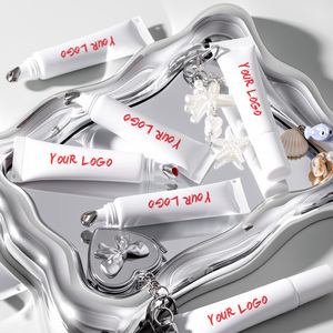 Tùy chỉnh in logo giữ ẩm sáng bóng Son bóng đặt hàng số lượng lớn với lỗ treo móc khóa hợp kim kẽm đầu môi men - Product Image 2