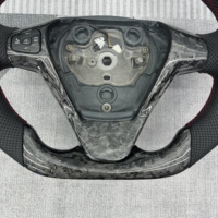 Volant en fibre de carbone forgé avec écran LED intégré, lumières de changement de vitesse RGB pour Fiesta MK7 Focus MK3