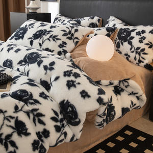 Il lettino autunno Must-hare di qualità ad alto peso versione AB stampa animale coniglio pile resistente all'acqua latte lanugine Set piumino - Product Image 4