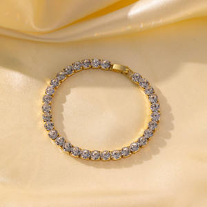 YL vente en gros 18K femmes titane acier griffe chaîne Bracelet mode Style Zircon perle mélange Match États transfrontaliers - Product Image 6