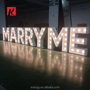 Kexian de fábrica precio barato, el Sr. Y la Sra. De luz gigante cartas Led carpa alfabeto cartas de amor 0-9 A-Z decoración de luces - Product Image 4