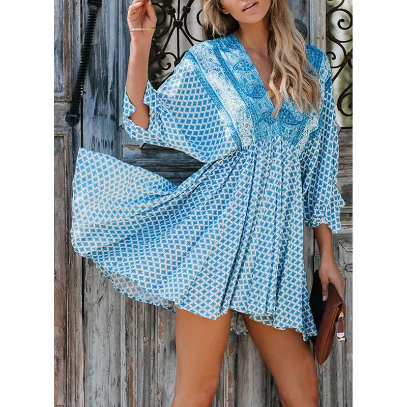 New Product V-neckline With Yoke Crochet Lace High Waist Short Holiday Beach Party Short Tunic Printed Casual Dresses