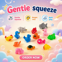 Jouet de bain pour bébé en PVC en forme de poisson de 2 pouces, couineur, flottant, logo personnalisé, 2-4 ans, vente en gros