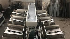 Machines d'assemblage automatique de cloisons pour bandes de cloisons ondulées du type E-<span class=keywords><strong>flute</strong></span> aux boîtes à double paroi - Product Image 3